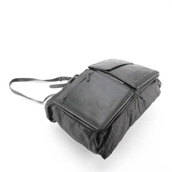 Salvatore Ferragamo Black Duffel Bag - Picture 2 of 12